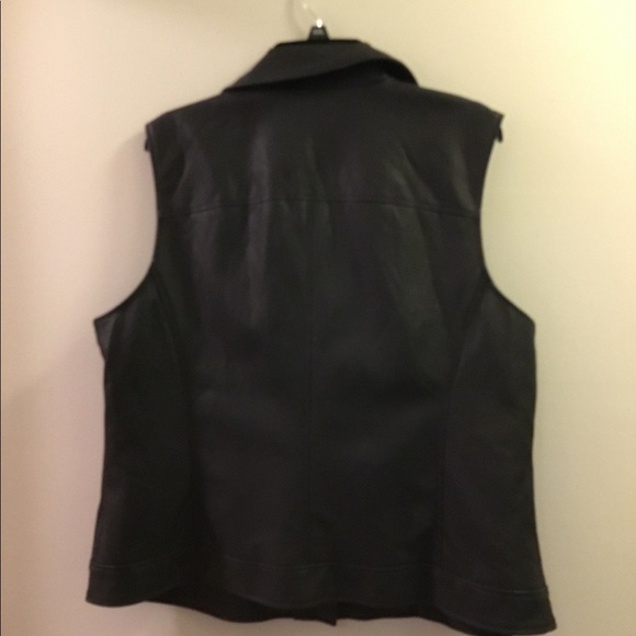 Simply Vera Wang Vest black NWT XS or Small - Picture 4 of 7
